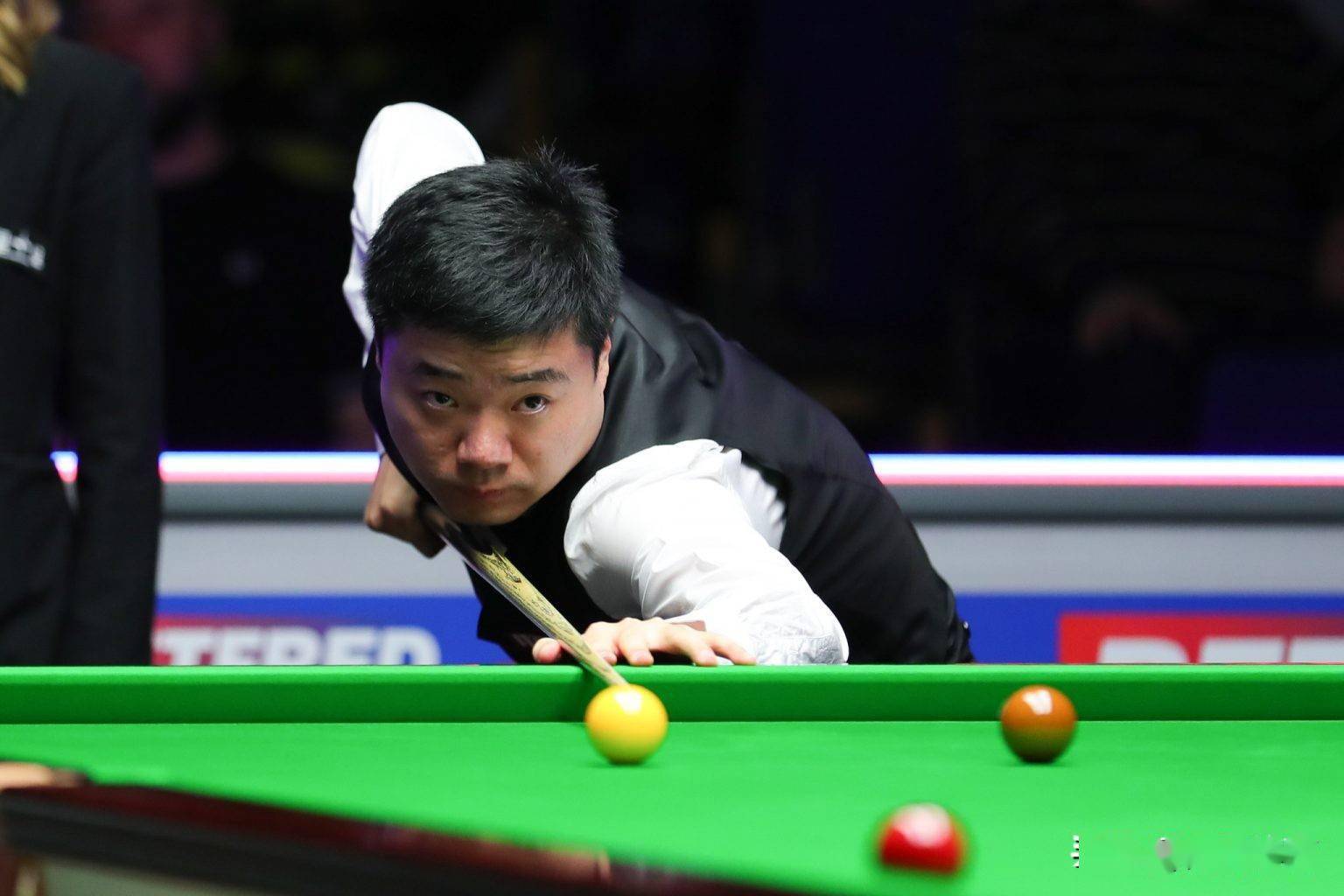 的松懈让他 的松懈让他