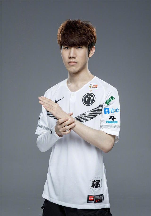 迷们津津乐 迷们津津乐