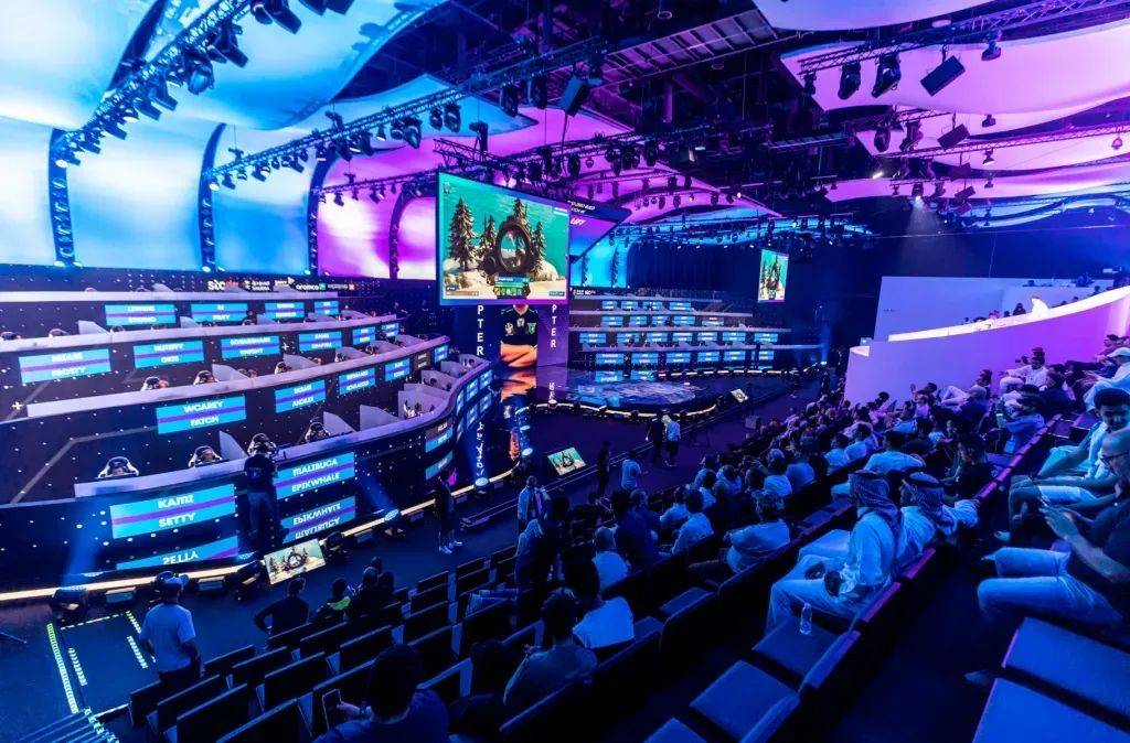 员在过去几 员在过去几